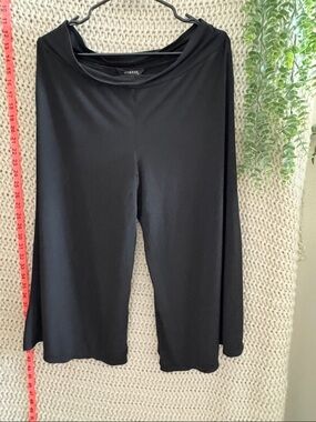 George Black wide leg Capris size 8